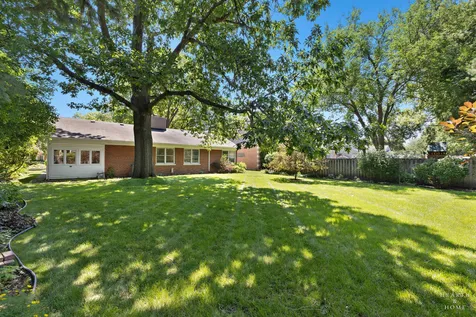 814 South Chestnut Avenue Arlington Heights IL 60005