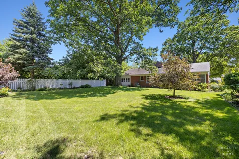 814 South Chestnut Avenue Arlington Heights IL 60005
