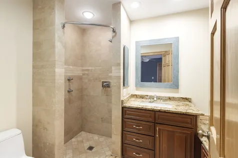 730 Castlewood Lane Deerfield IL 60015