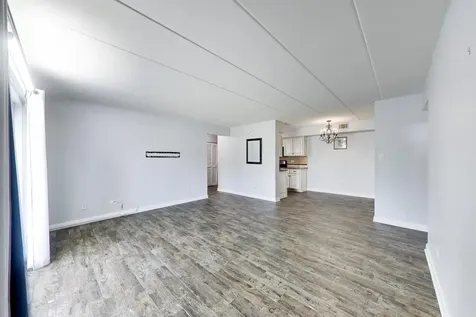 6443 Clarendon Hills Road Willowbrook IL 60527