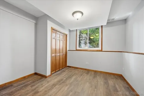 562 Roxbury Drive Naperville IL 60565