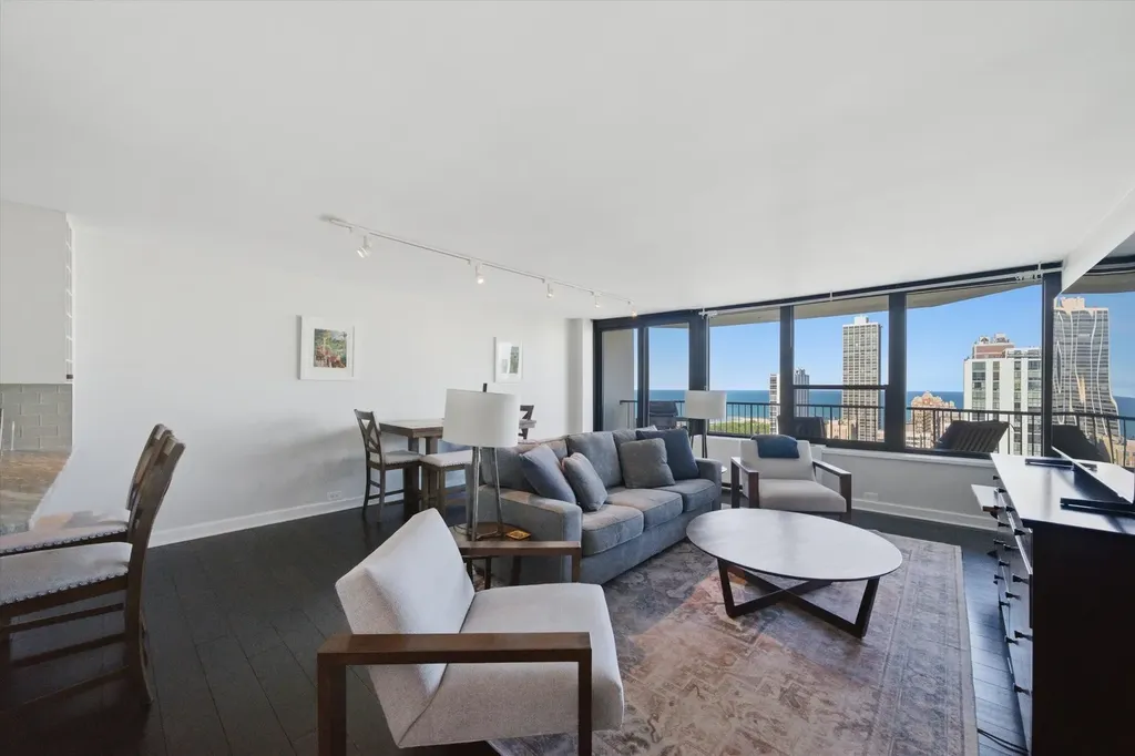 1560 North Sandburg Terrace Chicago IL 60610