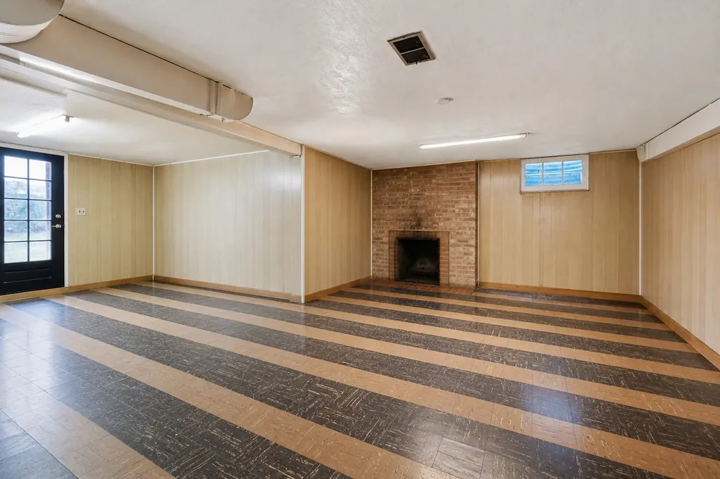 4201 Linden Avenue Western Springs IL 60558