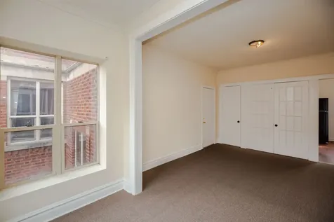 5168 South King Drive Chicago IL 60615