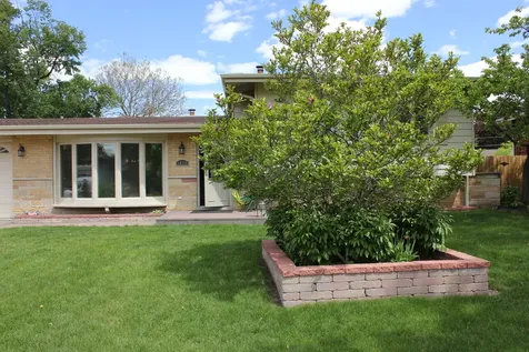5639 North Manor Lane Norwood Park Township IL 60631