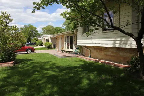 5639 North Manor Lane Norwood Park Township IL 60631