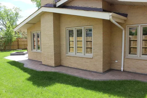 5639 North Manor Lane Norwood Park Township IL 60631