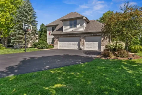 3N874 John Greenleaf Whittier Place St. Charles IL 60174