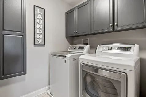 3N874 John Greenleaf Whittier Place St. Charles IL 60174