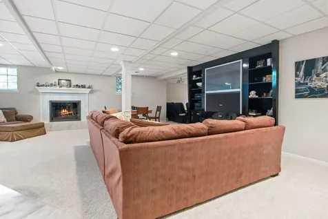 3N874 John Greenleaf Whittier Place St. Charles IL 60174