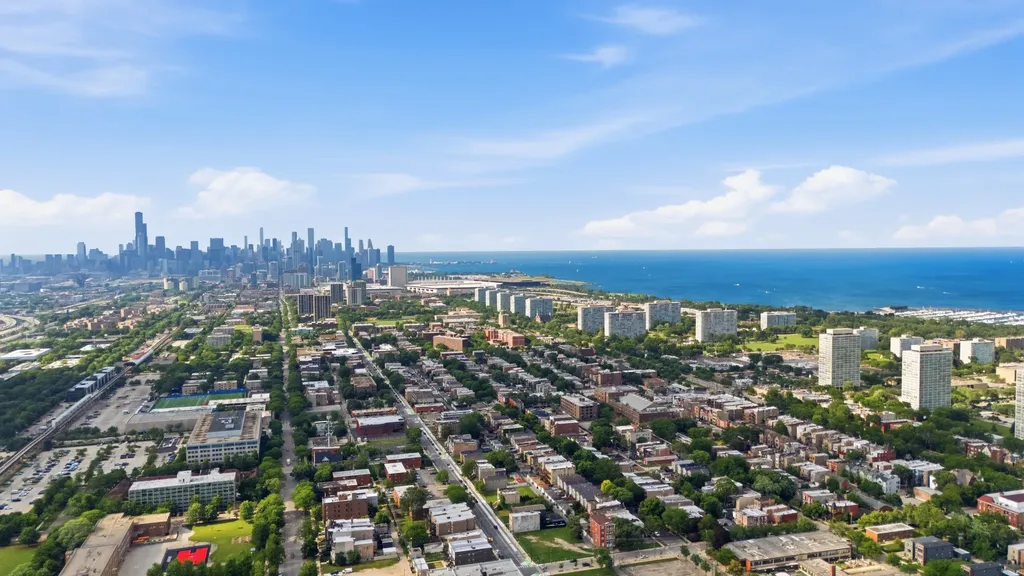 3819 South Wabash Avenue Chicago IL 60653