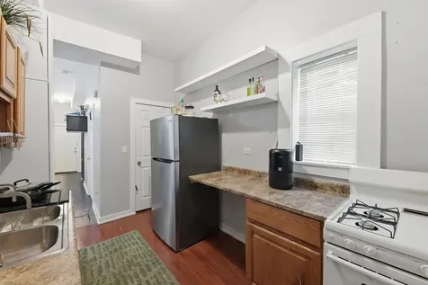 3819 South Wabash Avenue Chicago IL 60653