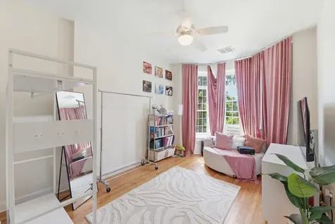 3819 South Wabash Avenue Chicago IL 60653