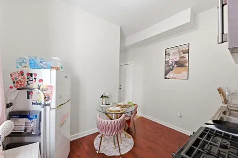 3819 South Wabash Avenue Chicago IL 60653