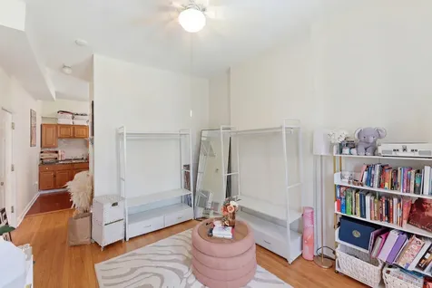 3819 South Wabash Avenue Chicago IL 60653