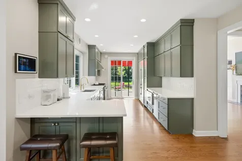 233 Valley Road Cary IL 60013