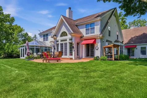 233 Valley Road Cary IL 60013