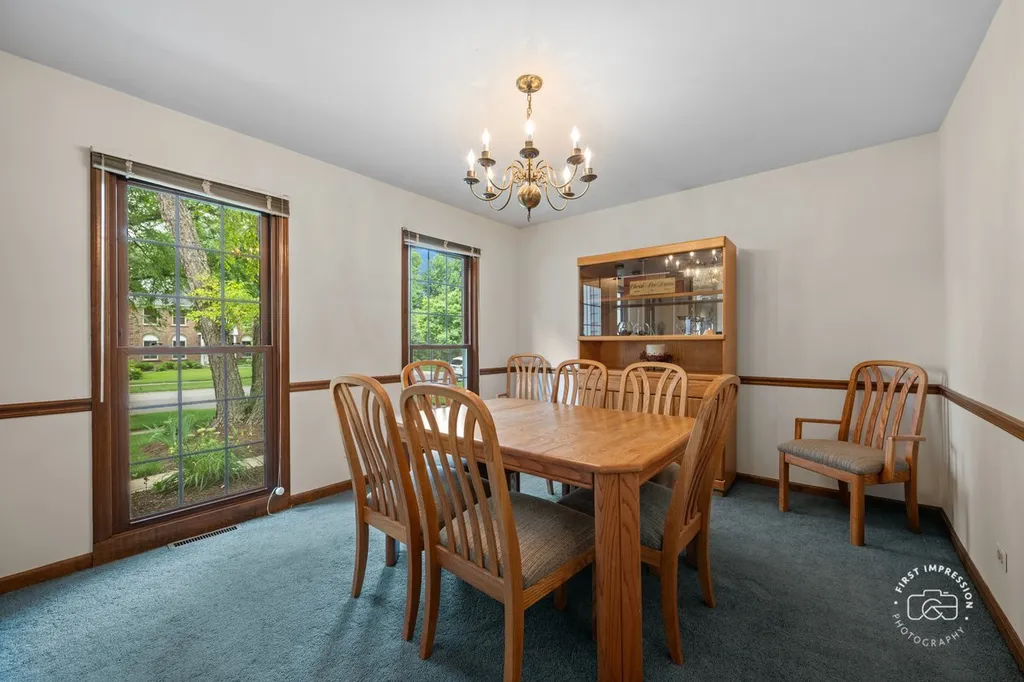 2412 Barkdoll Road Naperville IL 60565