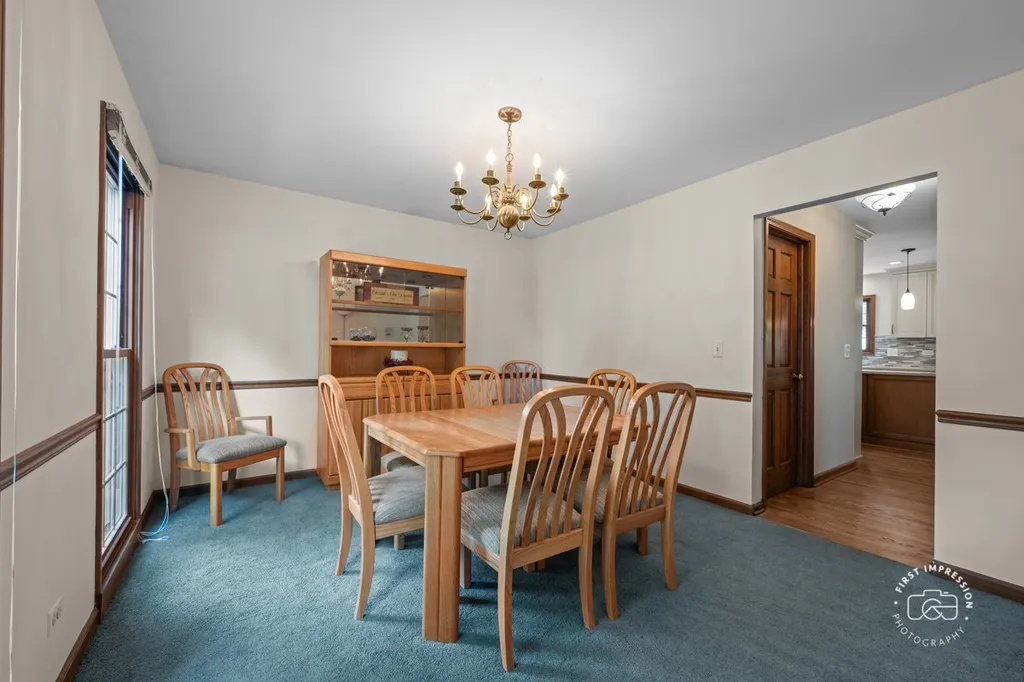 2412 Barkdoll Road Naperville IL 60565