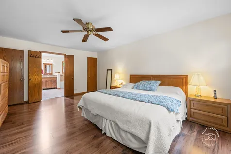 2412 Barkdoll Road Naperville IL 60565