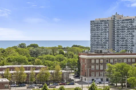 2605 South Indiana Avenue Chicago IL 60616