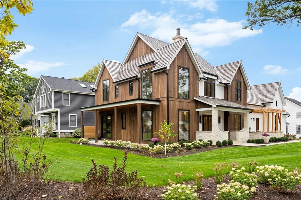 104 South Monroe Street Hinsdale IL 60521
