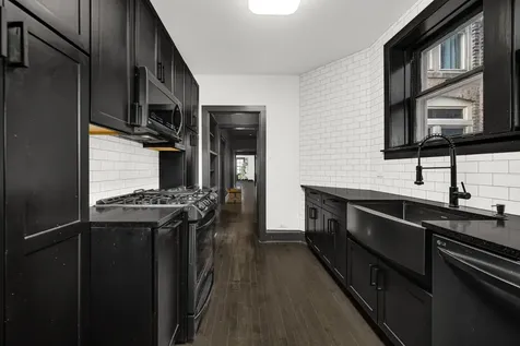 431 South East Avenue Oak Park IL 60302