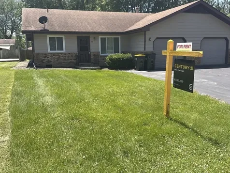 313 South Avenue Hampshire IL 60140