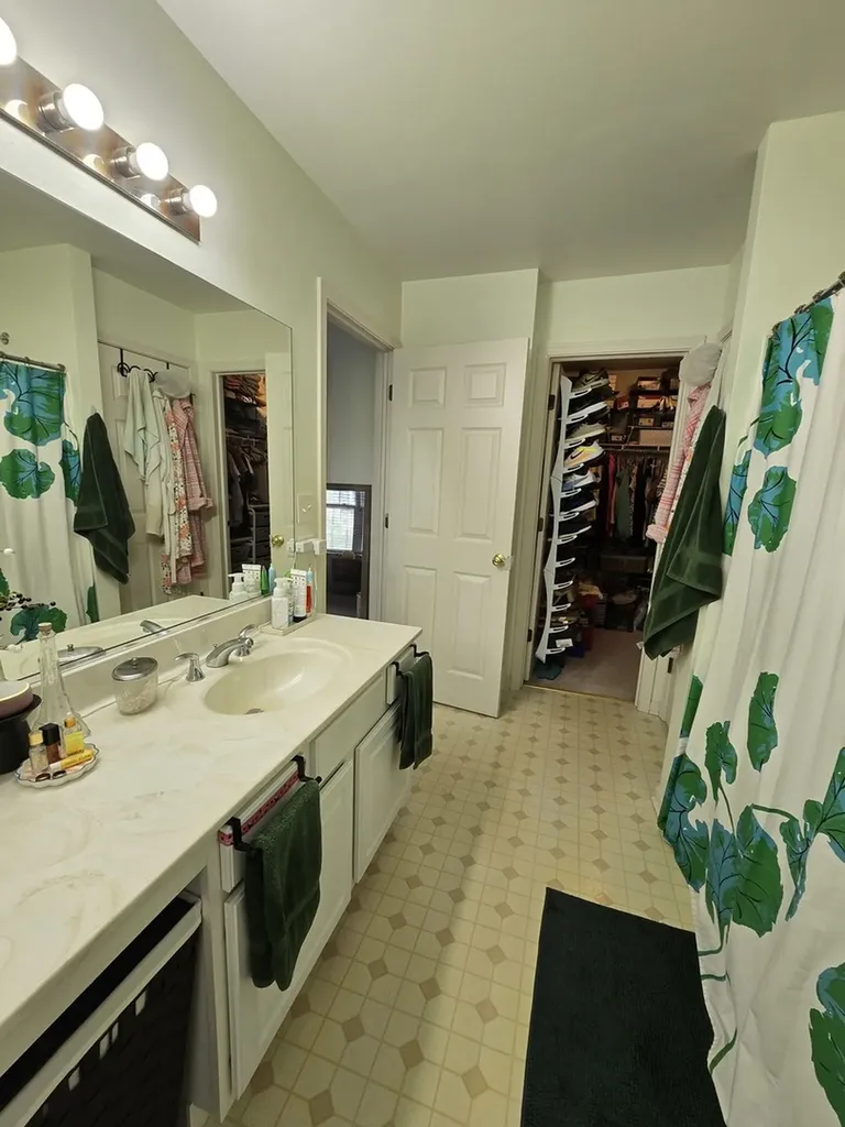 3359 Kentshire Circle Aurora IL 60504