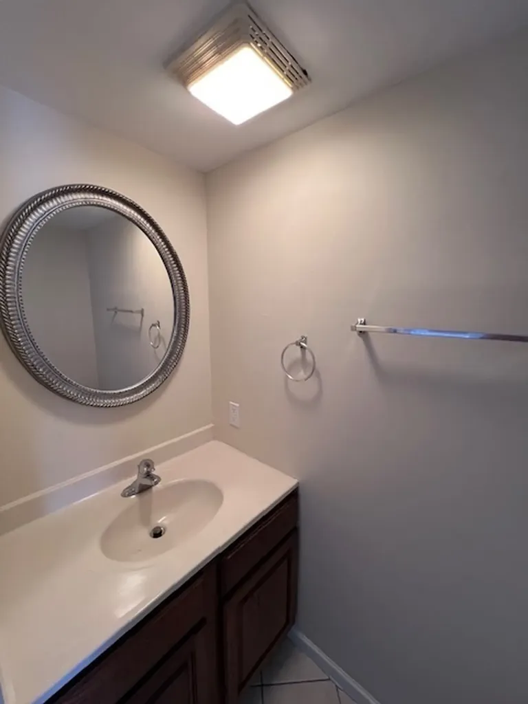 1235 Marywood Court Aurora IL 60505