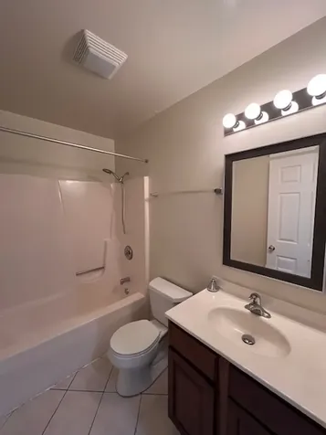 1235 Marywood Court Aurora IL 60505