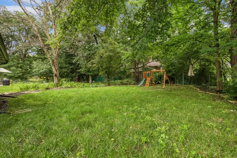 825 Cherry Lane Thornton IL 60476