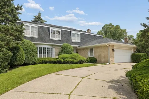 3856 Rutgers Lane Northbrook IL 60062