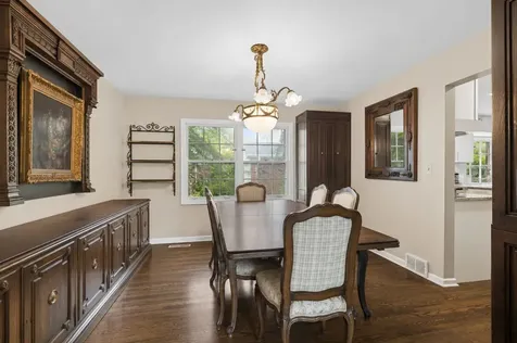 3856 Rutgers Lane Northbrook IL 60062