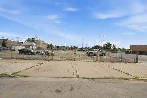 3101-3125 West 51st Street Chicago IL 60632