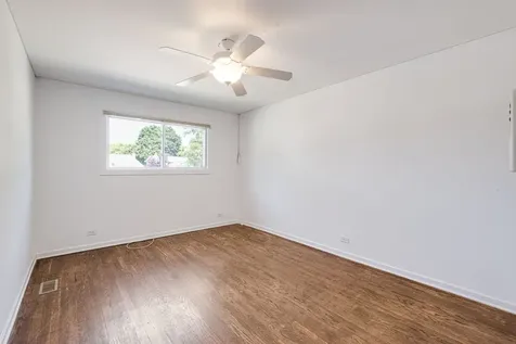 1721 North Wilshire Drive Arlington Heights IL 60004