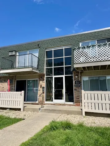 10037 South Walnut Terrace Palos Hills IL 60465