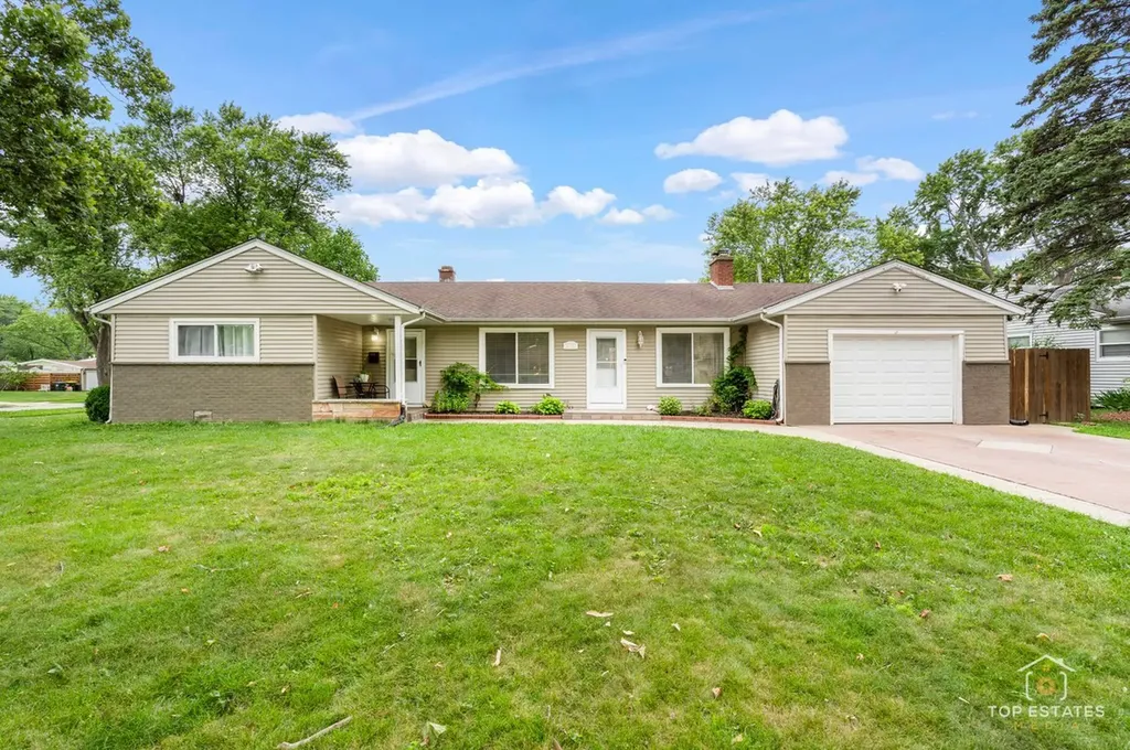 3731 Wren Lane Rolling Meadows IL 60008