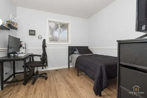 3731 Wren Lane Rolling Meadows IL 60008