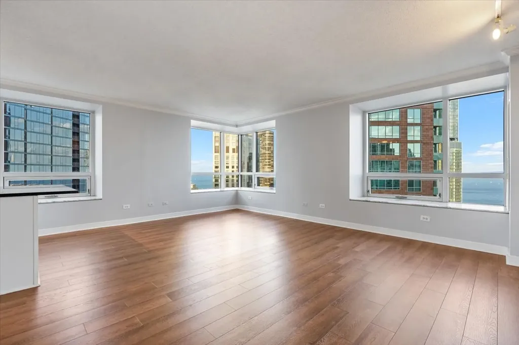 512 North Mcclurg Court Chicago IL 60611
