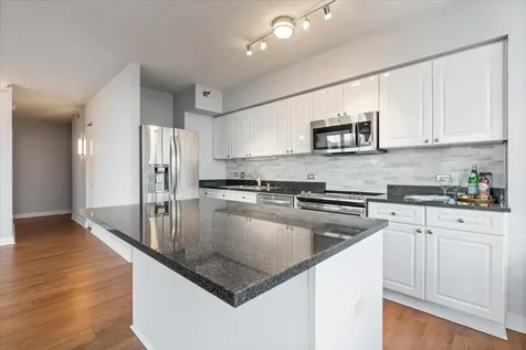 512 North Mcclurg Court Chicago IL 60611