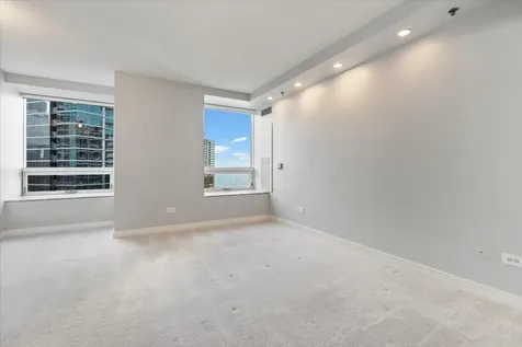 512 North Mcclurg Court Chicago IL 60611