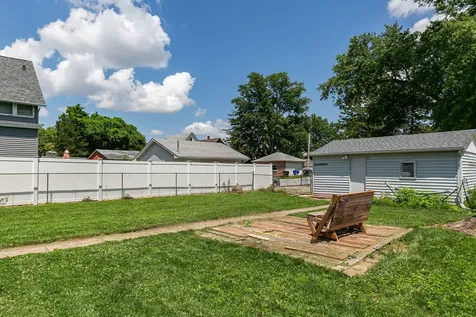 2320 18TH Street A Moline IL 61265