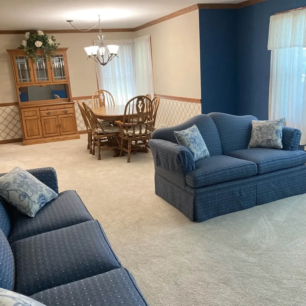 5775 North Nina Avenue Chicago IL 60631