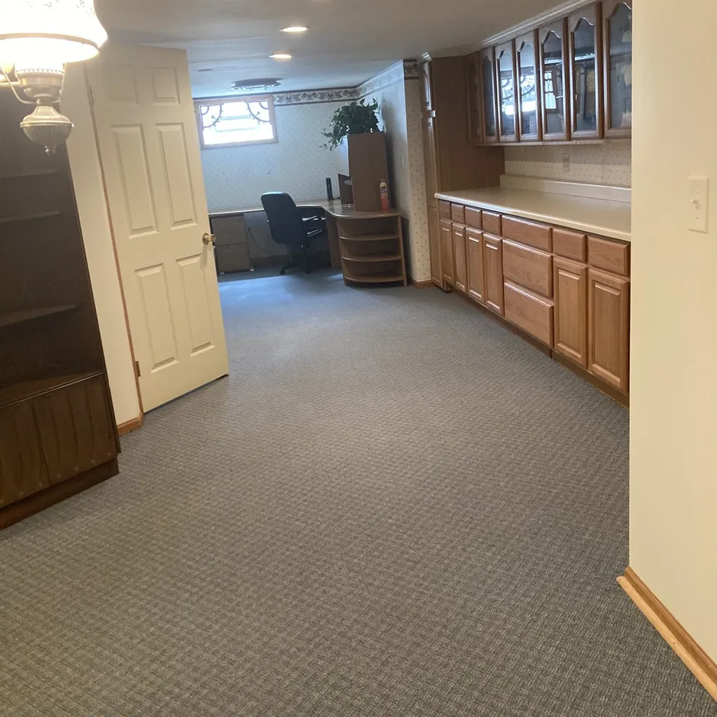 5775 North Nina Avenue Chicago IL 60631