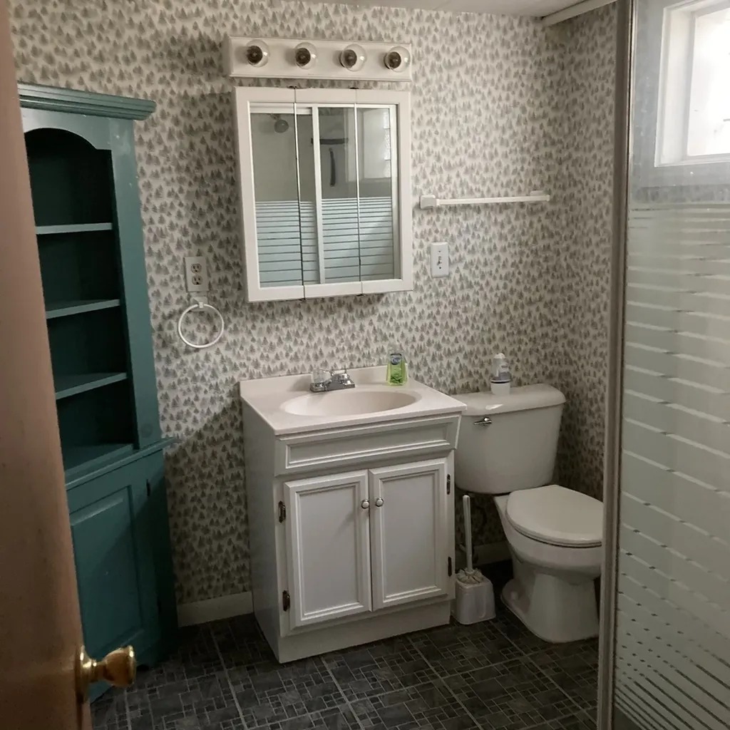 5775 North Nina Avenue Chicago IL 60631