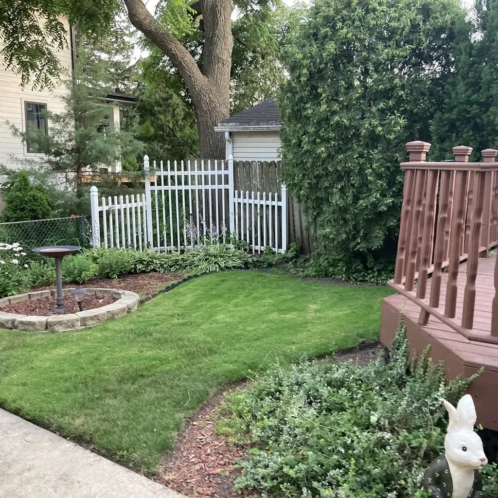 5775 North Nina Avenue Chicago IL 60631