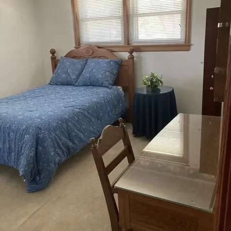 5775 North Nina Avenue Chicago IL 60631