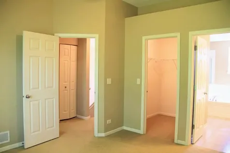 32427 North Mackinac Lane Lakemoor IL 60051