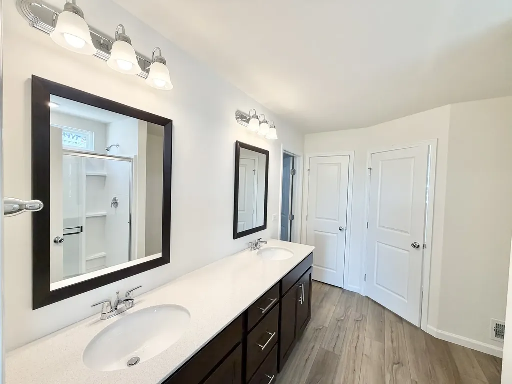 3200 Peyton Circle Aurora IL 60503